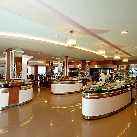 Feriested Grand Okan Alanya