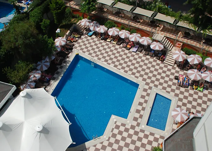 Grand Okan Rezort 4*